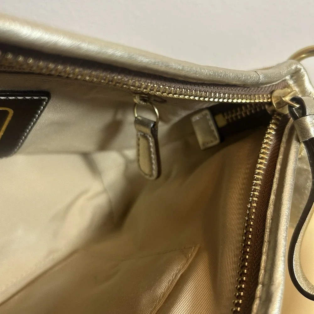 Coach Y2K Signature Canvas Jacquard Baguette 2007 Shoulder Bag/Purse Gold Hardwa